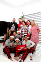 12-25-21 Christmas Family Photoshoot